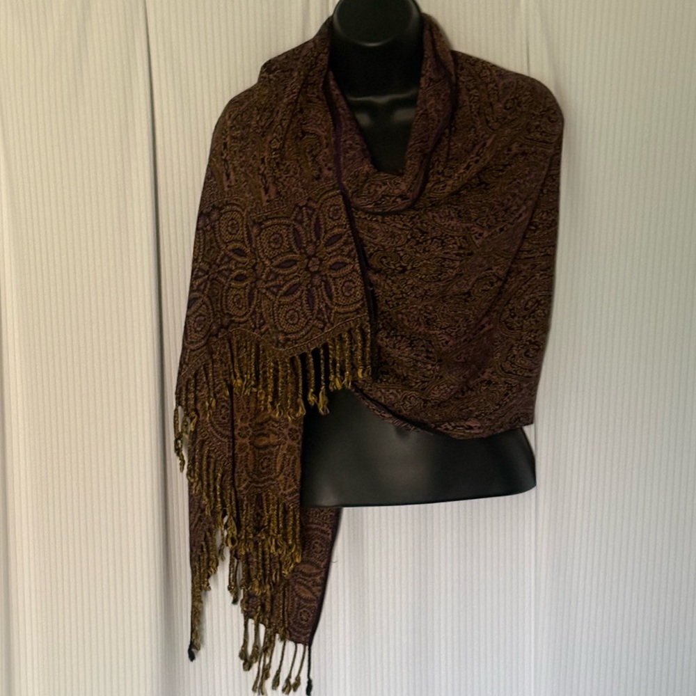 Scarf Purple and Gold Pattern with Fringe Long Length Light / Medium weight knit